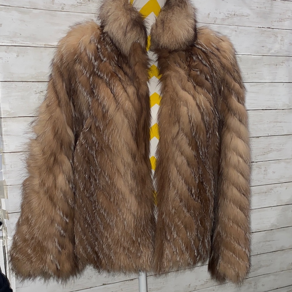 Saga Fox Furs Luxurious Brown and Tan Fur‎ Coat ‼️Rare‼️